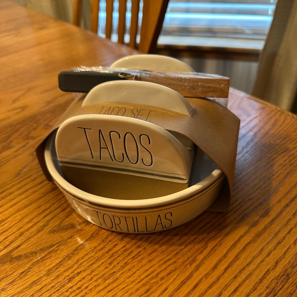 Rae Dunn Taco and Tortilla Holder Set